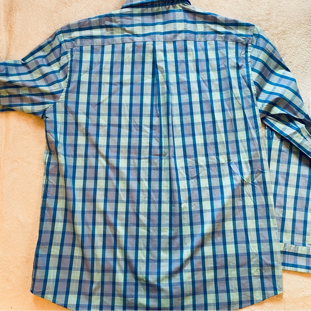 NWT Vineyard Vines men’s On The Go brrr Triple Chill plaid button down Sz L - Picture 4 of 10